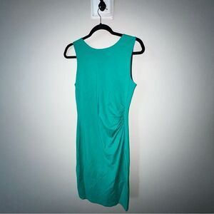 Kenneth Cole “Hilary” Sheath Bold Back Zip Dress, size 6